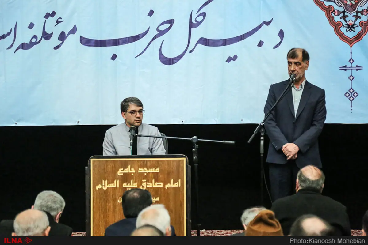 مرحوم حبیبی وقتی وارد بحث عمرانی و سیاسی می‌‌شد از کار فرهنگی غفلت نداشت