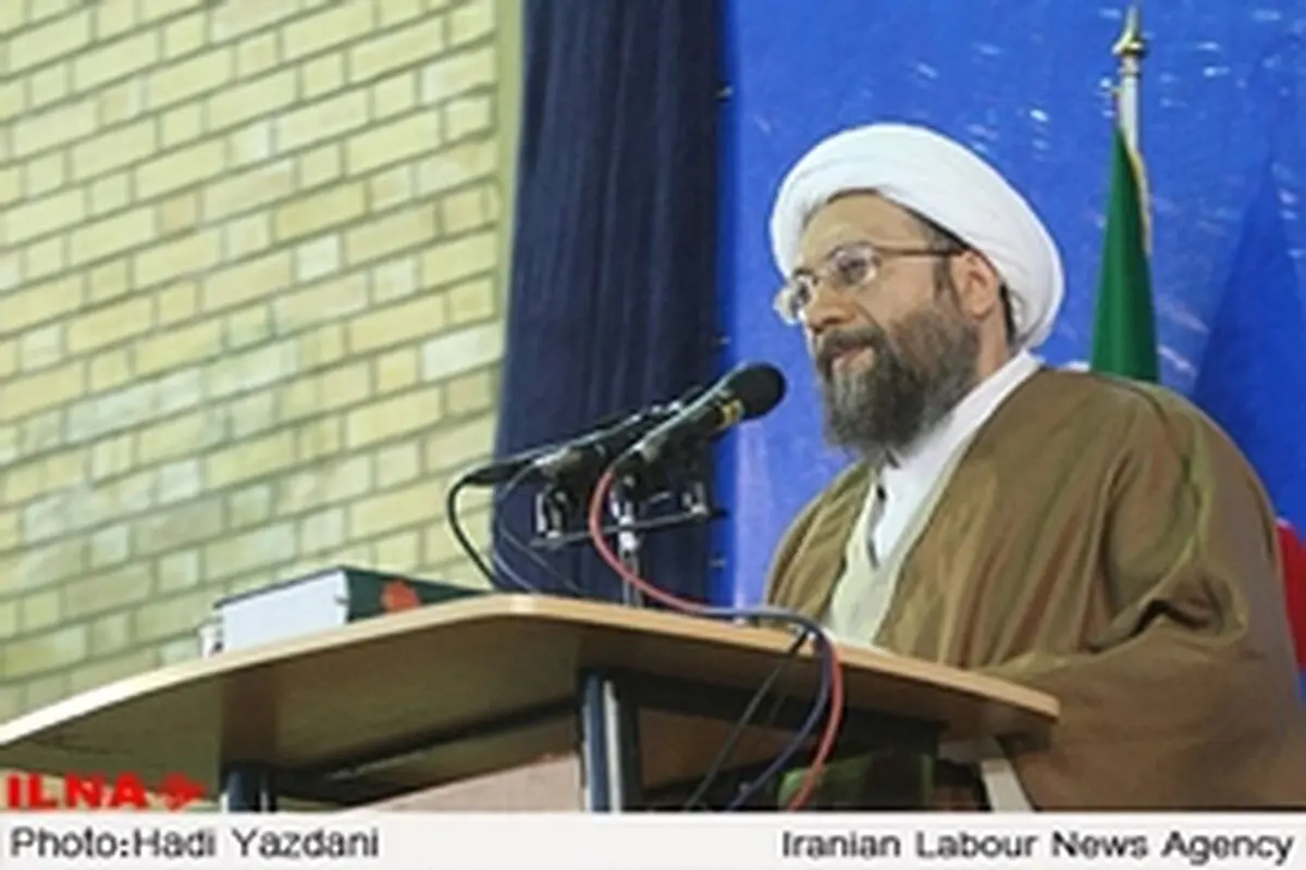 اینکه بگویند دستگاه قضایی تابع فلان نهاد است، ظلم فاحشی است