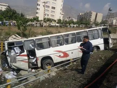 واژگونی اتوبوس ولوو در خراسان رضوی ٢٠ مجروح بر جای گذاشت