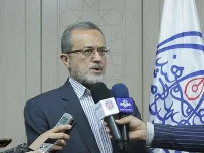 نظام‌هایی که برمبنای منطق کار نمی‌کنند، از بحث و نقد می‌ترسند/ ارتباط بروز رفتارهای نامتعارف در دانشگاه‌ها با نبود کرسی‌های آزاداندیشی 