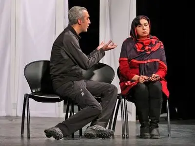 آغاز پیش فروش نمایش «یک ساعت آرامش» همزمان با روز هنرهای نمایشی