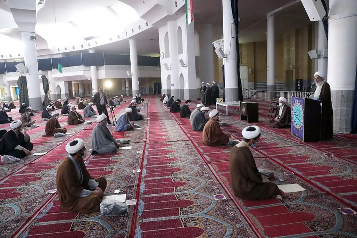 آزمون استخدام روحانیون سازمان عقیدتی سیاسی ارتش برگزار شد