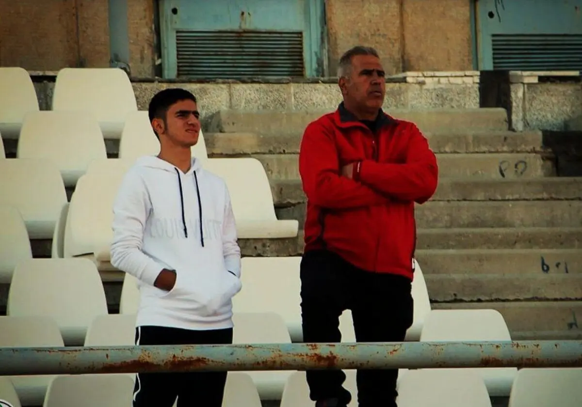 توان پرداخت هزینه‌های تیم را ندارم / حمایت نشویم از مسابقات کناره گیری می‌کنیم/ این جوانان شایستگی حضور در لیگ برتر را دارند