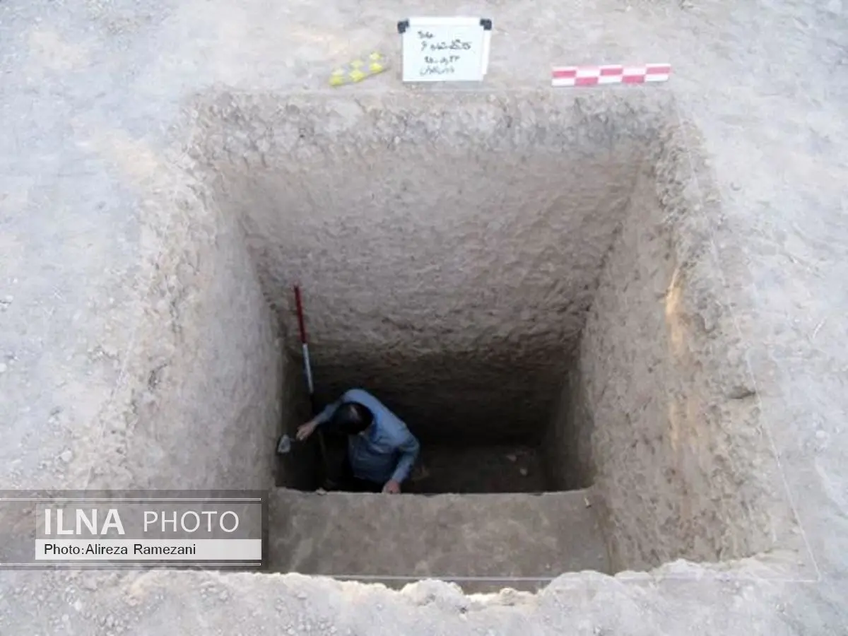 توقف عملیات عمرانی در محدوده تخت جمشید 