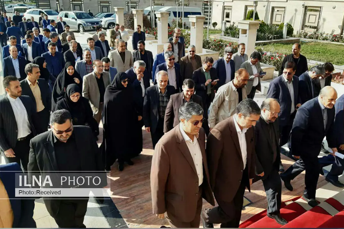 وزیر تعاون ،کار و رفاه اجتماعی به اراک رفت 