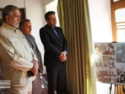 مشاور وزیر میراث‌فرهنگی از منزل تاریخی امام خمینی(ره) در قم بازدید کرد