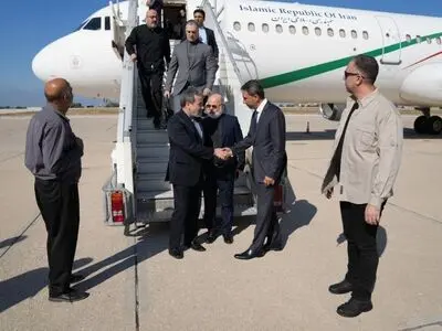 وزیر الخارجیة الایراني یصل الى بیروت