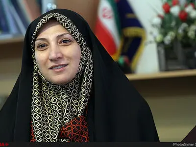 حضور زنان در عرصه سیاسی نه برای سهم‌خواهی بلکه برای توسعه متوازن است
