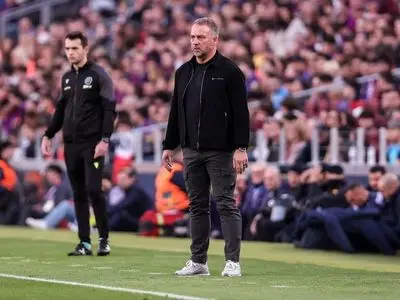 فلیک: رفتار ویارئال غیرجوانمردانه بود