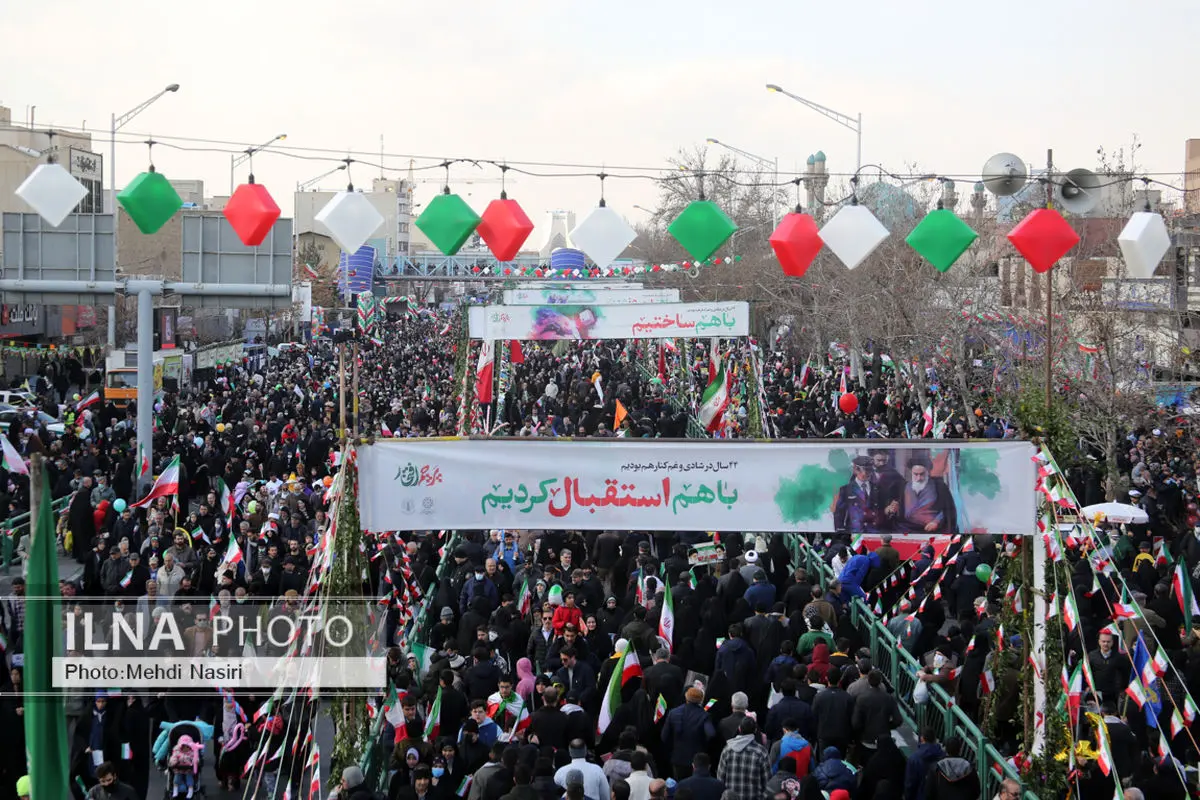 افتخار دولت حرکت در گام دوم انقلاب بیش از گذشته است