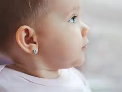 عوارض زود سوراخ کردن گوش نوزاد 