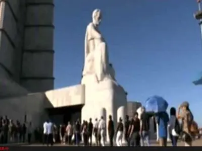 فیلم/ادای احترام کوبایی‌ها به فیدل کاسترو