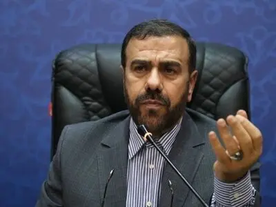 مستند قانونی قابل انجام نبودن درخواست ارباب رجوع  کتبا به متقاضی اعلام شود