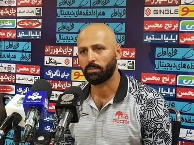 عبداللهی: دو پنالتی برای تراکتور گرفته نشد/  قضاوت در مورد پنالتی پدیده را به کارشناسان می‌سپاریم