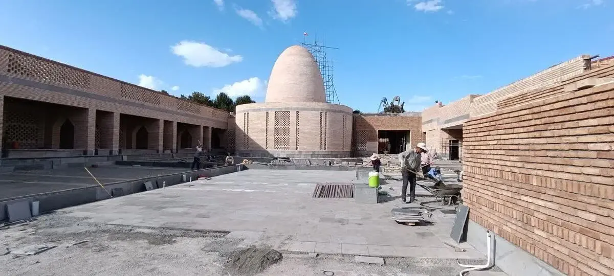 از خوی تا قونیه نسخه جدید گردشگری عرفانی ایران/ بارگاه شمس کانون اصلی اتصال آرامگاه‌های تاریخی ایران با مقام مولانا در ترکیه است