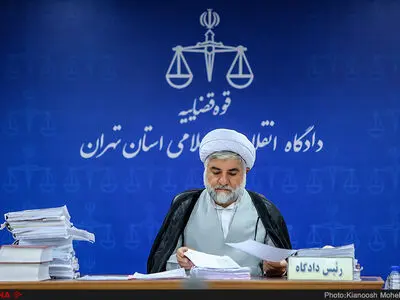 هدایای بابک زنجانی به فلاح هروی بیش از ٣٠ میلیارد تومان است/ نزدیک به ٢٠٠ میلیارد تومان از اموال زنجانی در دست افراد است