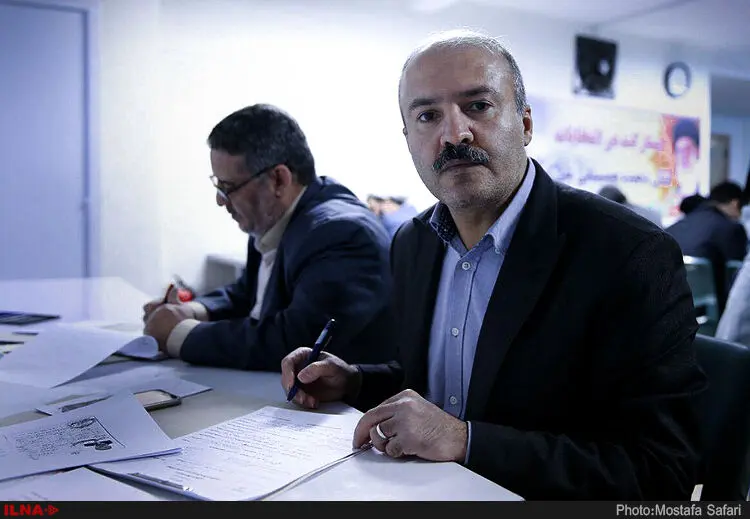ثبت‌نام داریوش قنبری در انتخابات شورای شهر تهران