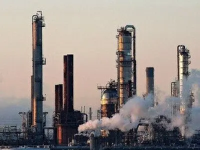 Qatar can start to market Iran's oil to Asia, Europe