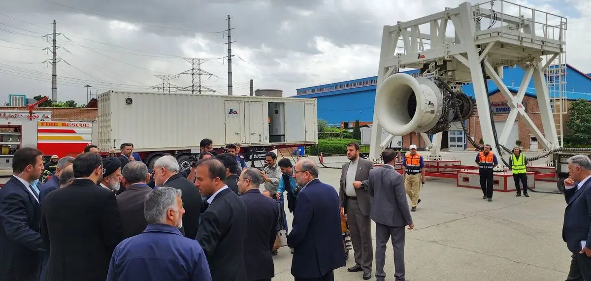 آزمایش موفق سیستم کاملا ایرانی کنترل موتور هواپیما با حضور رئیسی