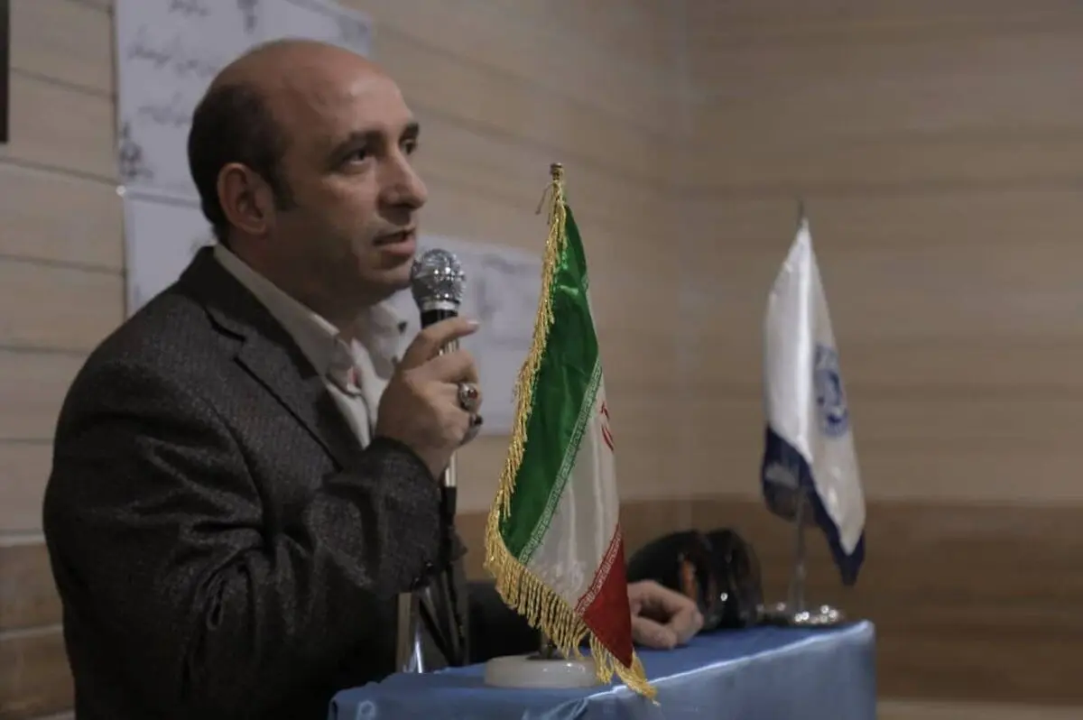 وضعیت معیشتی کارگران را باید از سفره‌های خالی‌شان رصد کرد/ دولت خارج از دستور جلسات شورای عالی کار عمل نکند