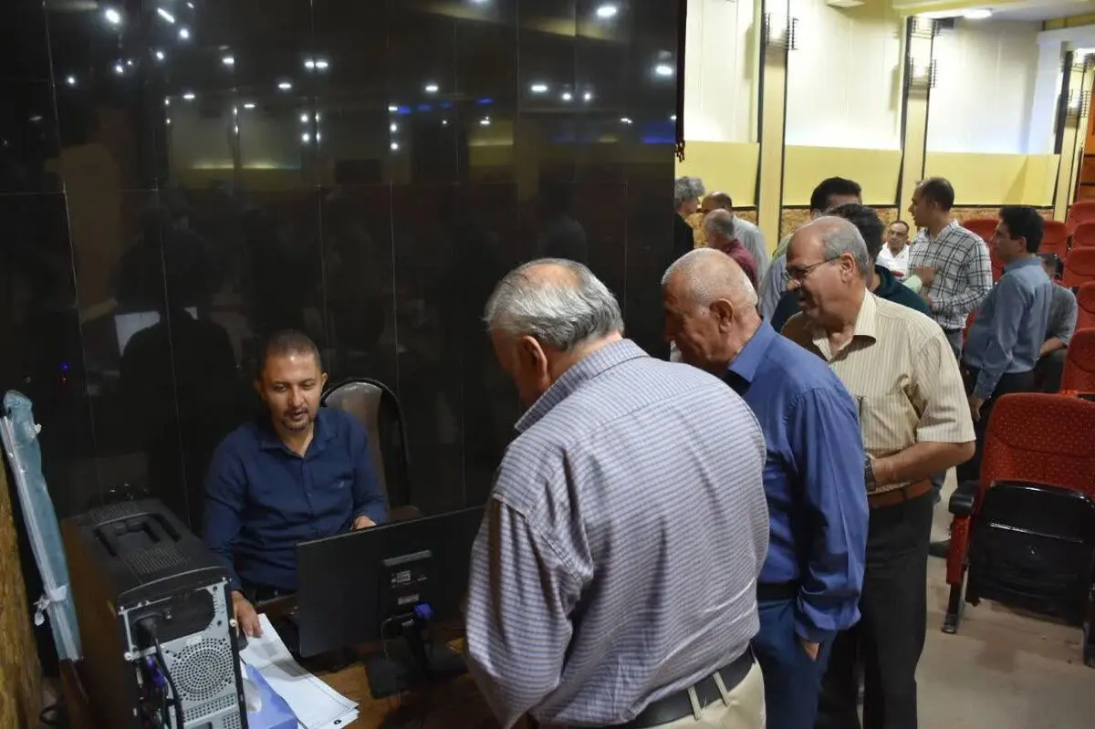 اصناف فارس وارد عصر انتخابات هوشمند شدند/ شفافیت و آرامش بازار با رأی‌گیری الکترونیکی