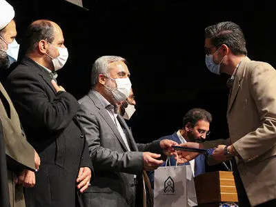 انقلاب اسلامی سرآغاز احیاء و شکل‌گیری تمدن نوین اسلامی است/ وظیفه نخبگان و عالمان جامعه پیگیری تمدن نوین اسلامی است 