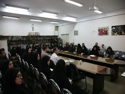 مردان صاحبان اصلی فضاهای شهری‌اند