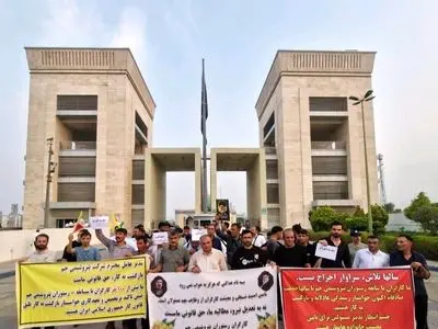 امیدواری کارگران رستوران و آشپزخانه پتروشیمی جم برای بازگشت به کار/ اعتراض خاتمه یافت