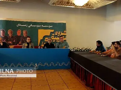 کنسرت «خاطره‌سازها» روی صحنه می‌رود/ در کنسرت ما خبری از پلی بک نیست/
 چرا خواننده‌های پاپ تبدیل به کالا شده‌اند؟