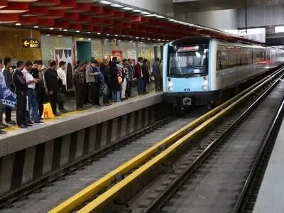 افزایش ساعت سرویس‌دهی مترو در پنجشنبه و جمعه آخر سال 