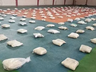 انهدام باند قاچاق سازمان یافته مواد مخدر موسوم به فانوس در بندرعباس/ دو تن و ۶۵۰ کیلوگرم تریاک کشف و ضبط شد