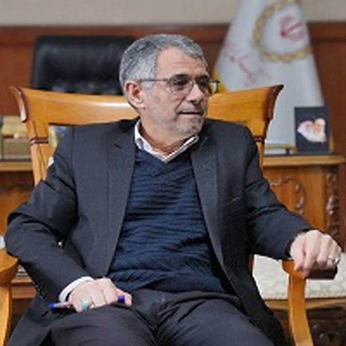 واگذاری ۷۰ همت دارایی مازاد؛ بانک ملی ایران الگوی موفق در خروج از بنگاه‌داری و حمایت از تولید/ حمایت از تولید و اشتغال گامی در جهت توسعه اقتصادی کشور