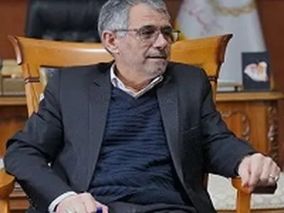 واگذاری ۷۰ همت دارایی مازاد؛ بانک ملی ایران الگوی موفق در خروج از بنگاه‌داری و حمایت از تولید/ حمایت از تولید و اشتغال گامی در جهت توسعه اقتصادی کشور