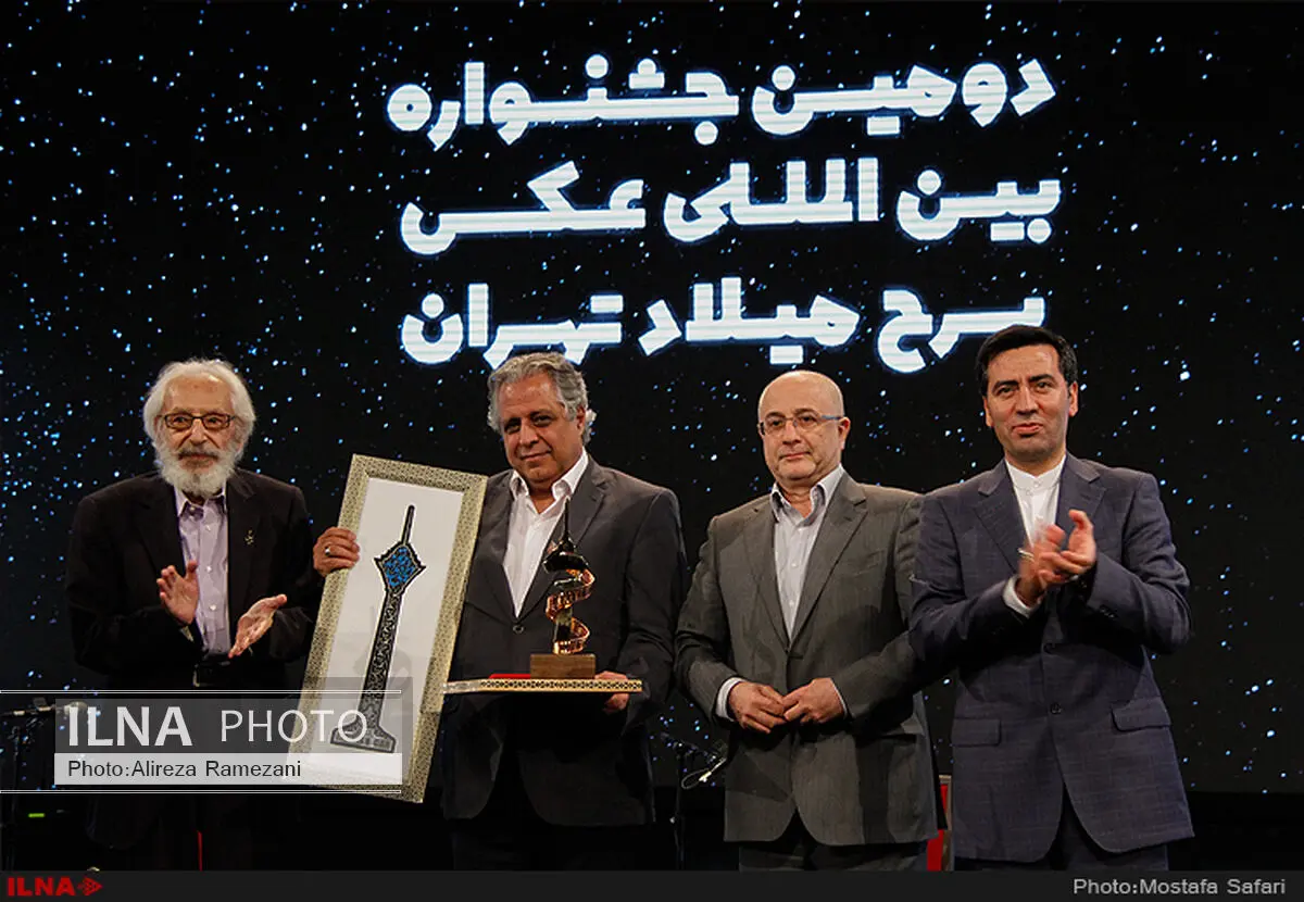 برگزیدگان جشنواره عکس میلاد معرفی شدند/ اجرای کنسرت زندوکیلی در برج میلاد +تصاویر