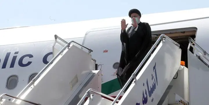 رئیس جمهور وارد پایتخت اقتصادی ایران شد