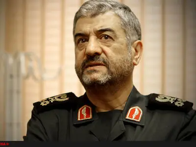 سنگ‌اندازی‌ها نشان می‌دهد که جوانان انقلابی در مسیر صحیح قدم بر می‌دارند