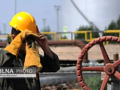 فریز مزدی در «عسلویه»/ کارگرانی که با دستمزد سال قبل سر میکنند و مزایای عرفی به آنها تعلق نمیگیرد!