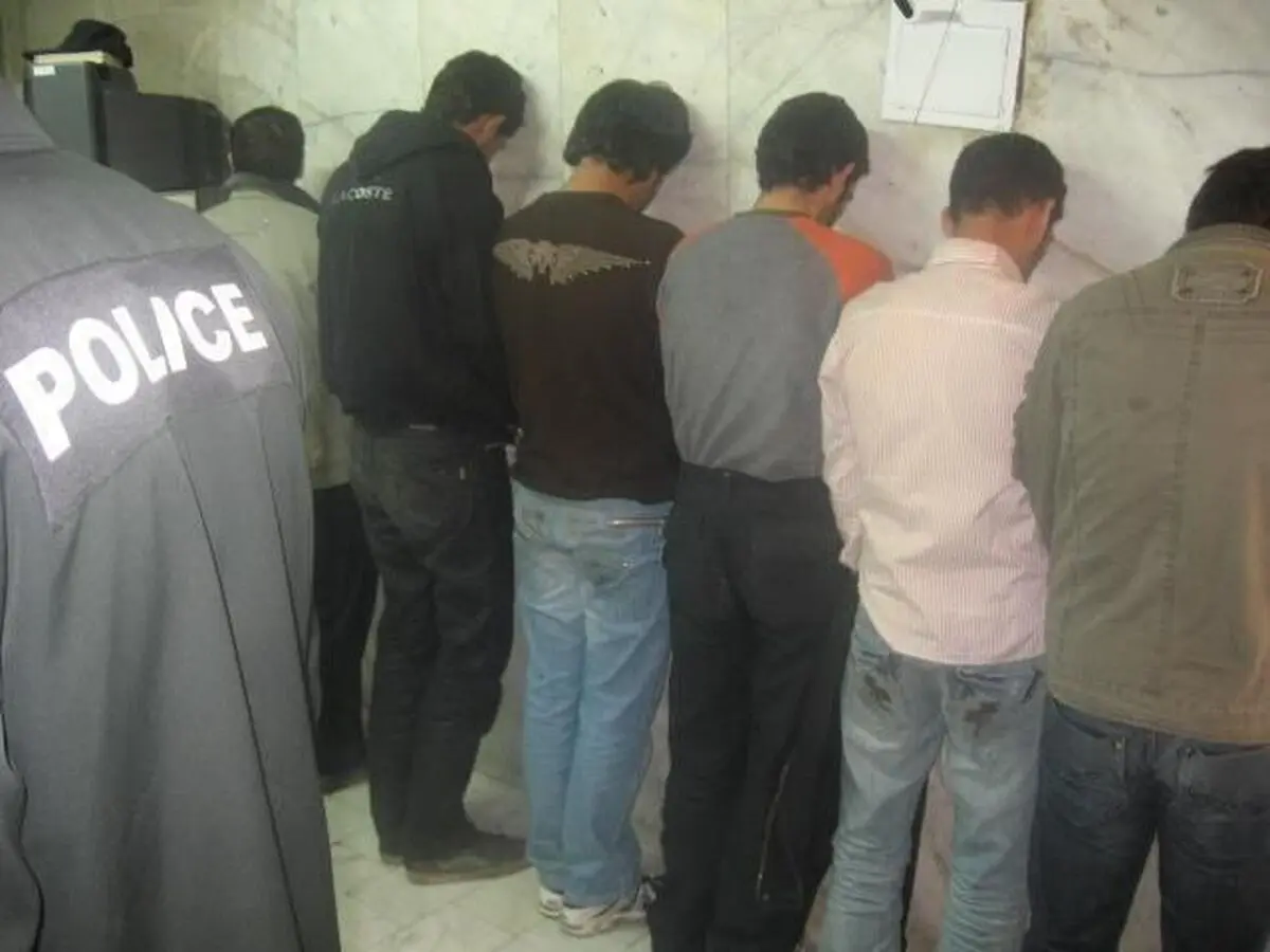 دستگیری6 نفر از عاملان مزاحمت کارخانه سیمان ایلام  