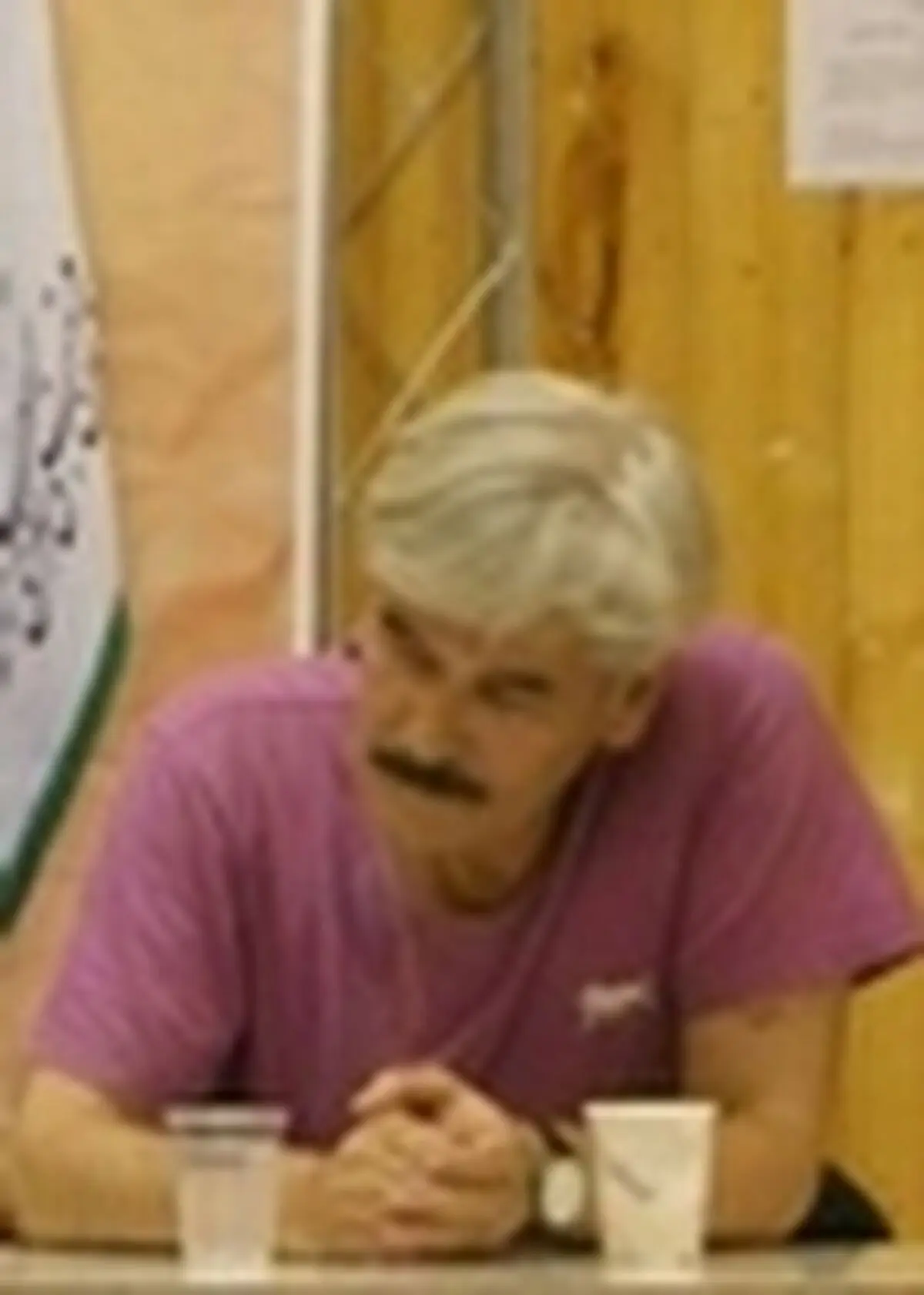 نمایش‌نامهٔ «ماهمه اهل یک محله‌ایم» سرشار از زندگی است
