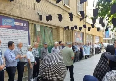 دلایل اعتراض بازنشستگان مخابرات/ برای «درمان» چهار بار هزینه می‌کنیم
