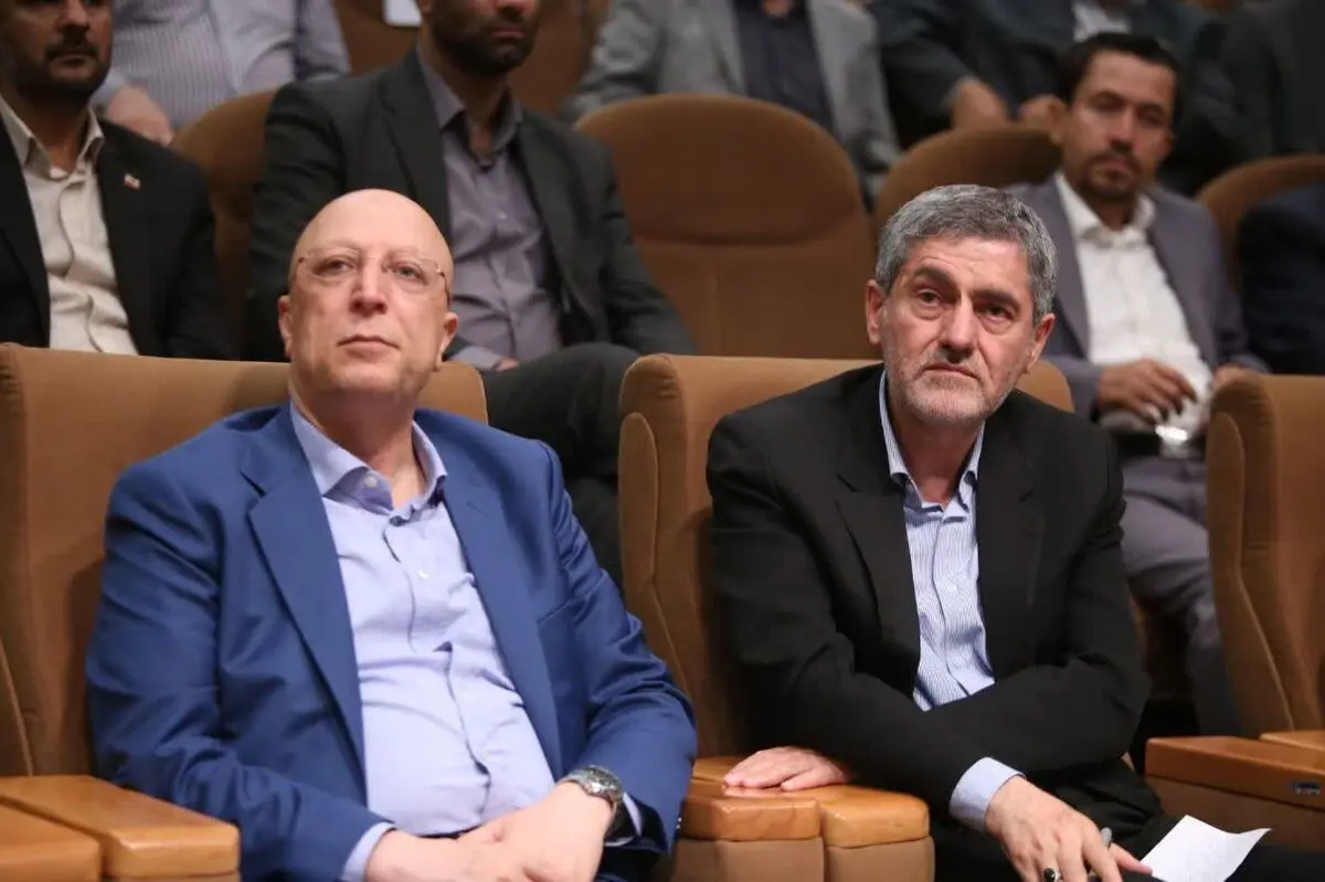 راه را برای جوانان و افراد با استعداد باز کنیم
