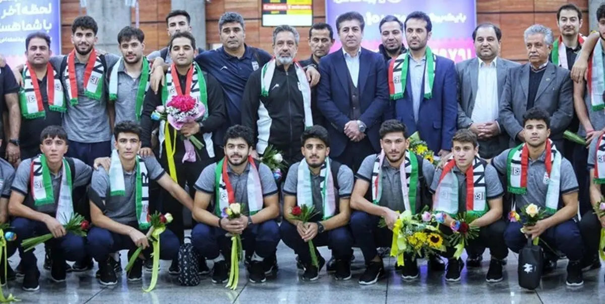  تیم ملی فوتبال نوجوانان بدون عبدی به ایران بازگشت 