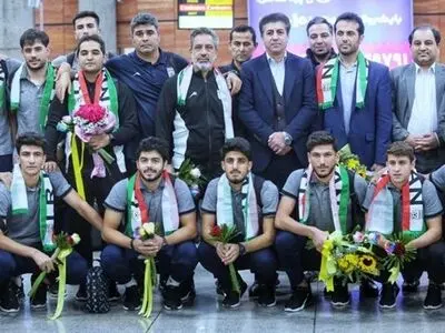  تیم ملی فوتبال نوجوانان بدون عبدی به ایران بازگشت 