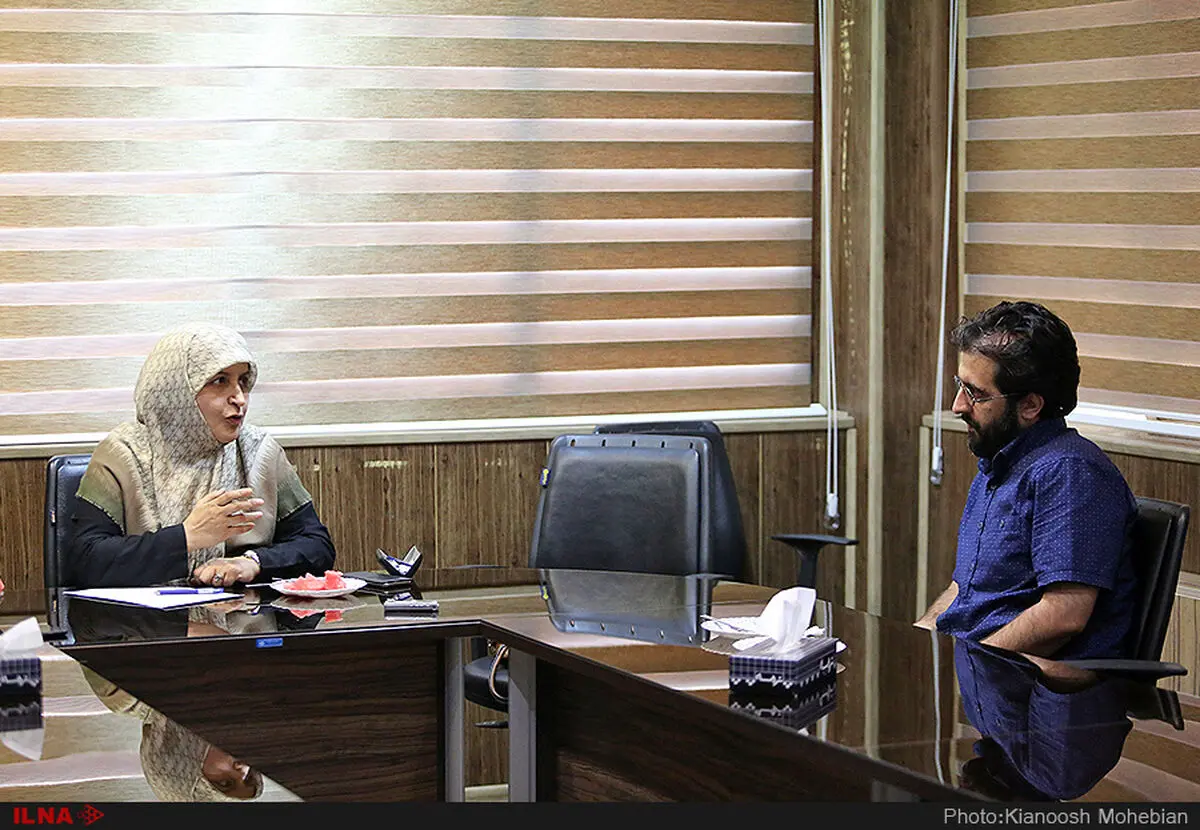 زنان ابتدا امنیت روانی می‌خواهند/۳۰ دستگاه، ۳۰۰ میلیارد تومان برای مبارزه با آسیبهای اجتماعی بودجه می‌گیرند بدون هیچ نتیجه‌ای 