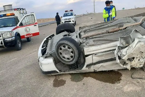 یک کشته بر اثر واژگونی پژو پارس در آزاد راه قزوین-زنجان