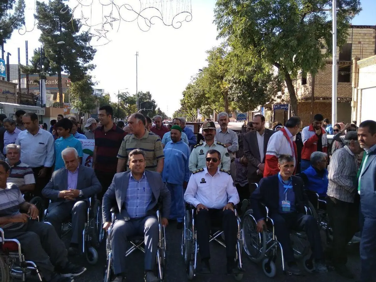 همایش بزرگ پیاده روی معلولان در نیشابور برگزار شد