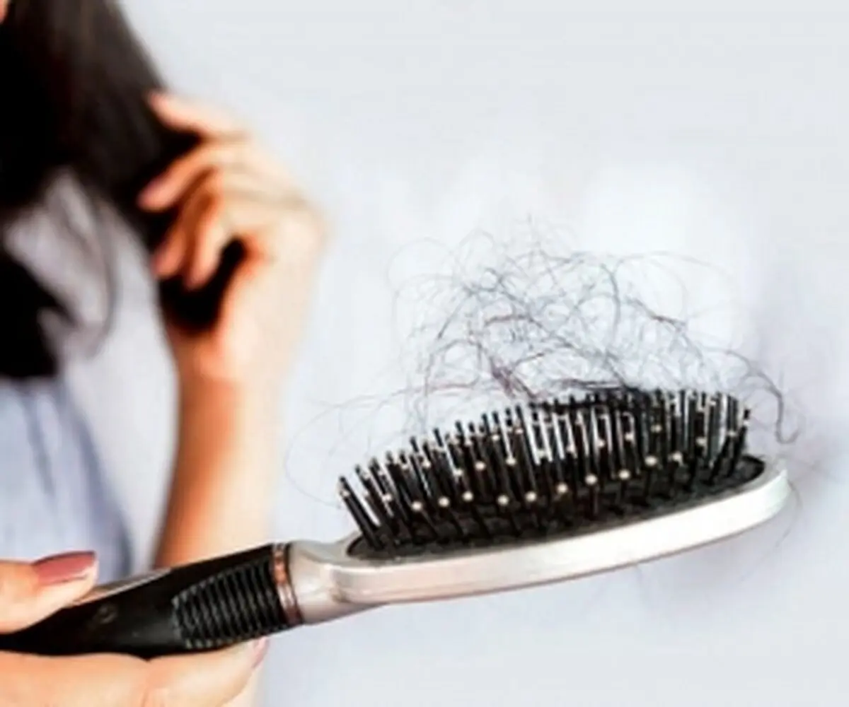 دلیل ریزش موها در حمام چیست؟