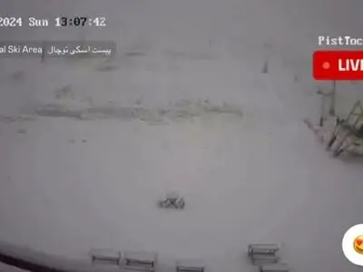 بارش برف دیروز ظهر پیست اسکی توچال + فیلم