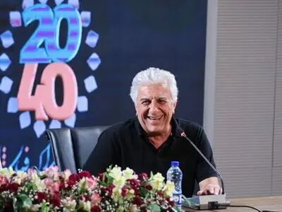 کارگردان نباید مثل عروسک با بازیگر برخورد کند
