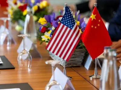 آغاز مذاکرات تجاری آمریکا و چین در لندن